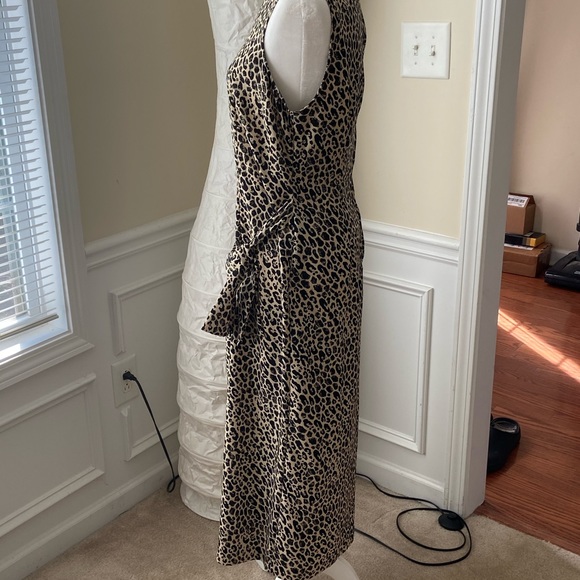 Sag Harbor Leopard Print Wrap Sleeveless Dress - Picture 8 of 14